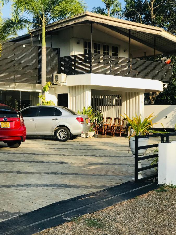 Pinidiya Resort Anuradhapura Luaran gambar