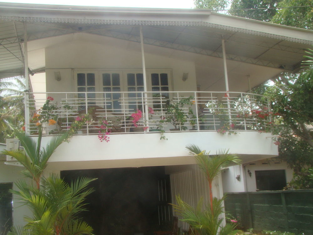 Pinidiya Resort Anuradhapura Luaran gambar